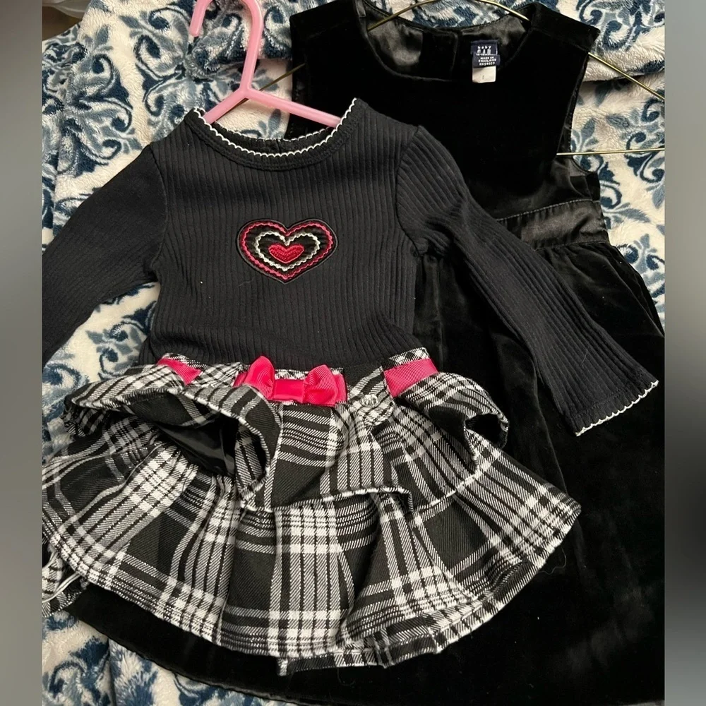 12 month Baby Girl Gap Black Holiday Fancy Dresses Black White Pink Lot of 2